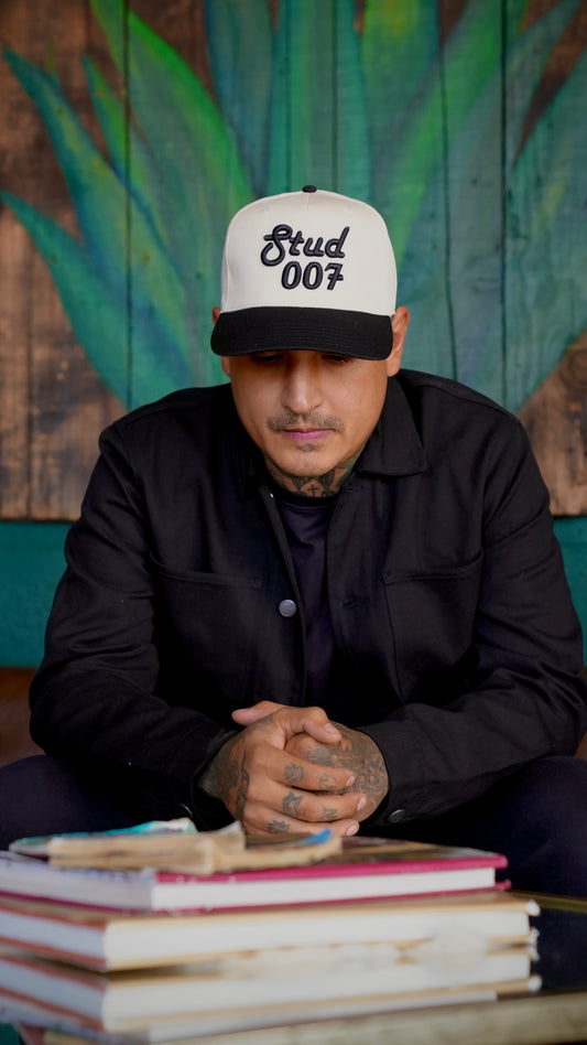 Stud007 Beige suede cap