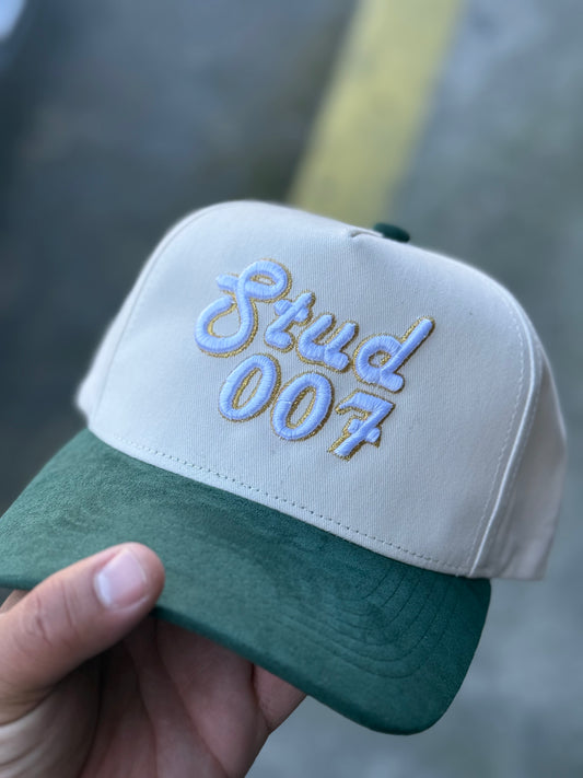 Ultra White Exclusive Stud007 Cap